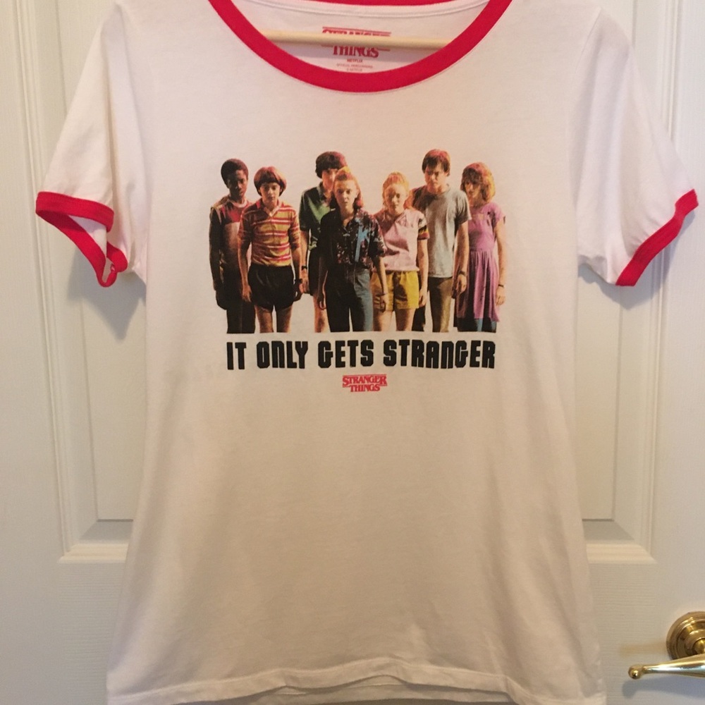 Stranger Things Junior’s Shirt Size XL